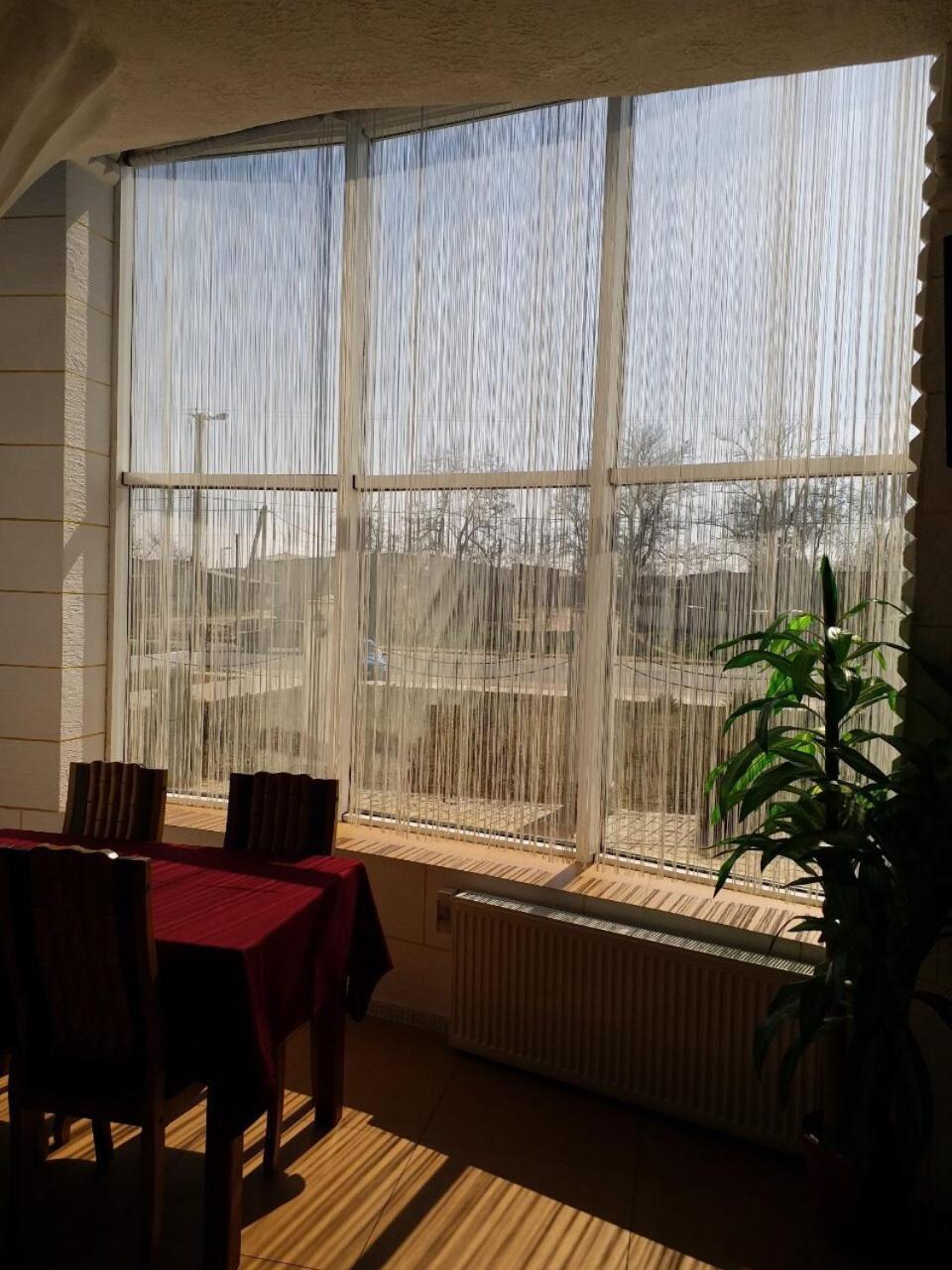 Hotel Apelsin Bilhorod-Dnistrovsʼkyy Exterior foto